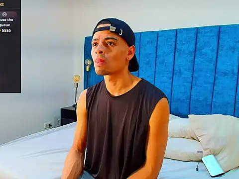 Pablo Cruzz online show from April 9, 2026, 7:20 pm