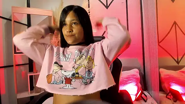 LexiAdamss online show from April 7, 2026, 1:02 pm