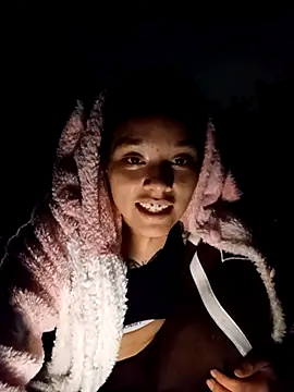 Malika x noor online show from April 15, 2026, 3:12 am