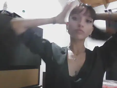 foxy jaz7 online show from April 5, 2026, 4:30 am