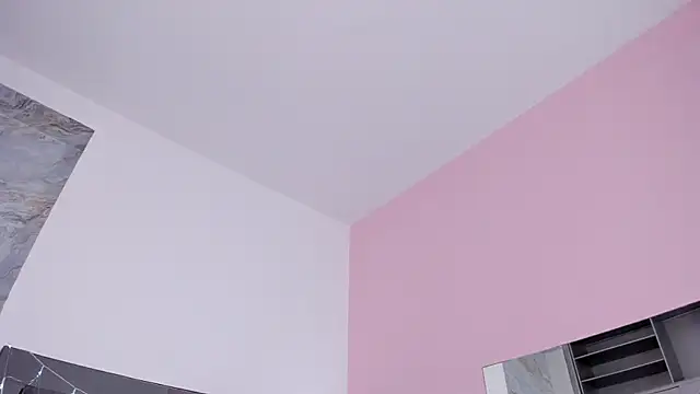 Snapshot of Kendall_Rous_ chatting on May 28, 2026, 1:50 pm Kendall Rous online show from May 28, 2026, 1:50 pm
