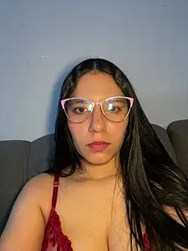 IsabelaRivers online show from April 11, 2026, 2:52 am