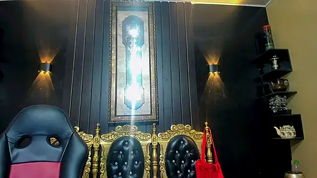 Snapshot of Sharlotte_Jones chatting on July 17, 2026, 11:29 am Sharlotte Jones online show from July 17, 2026, 11:29 am
