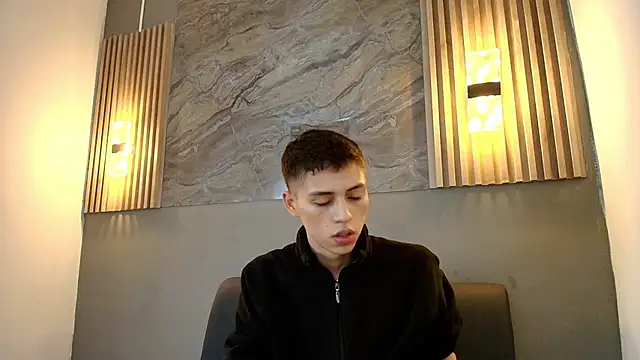 KENNY HANK online show from April 18, 2026, 3:53 am