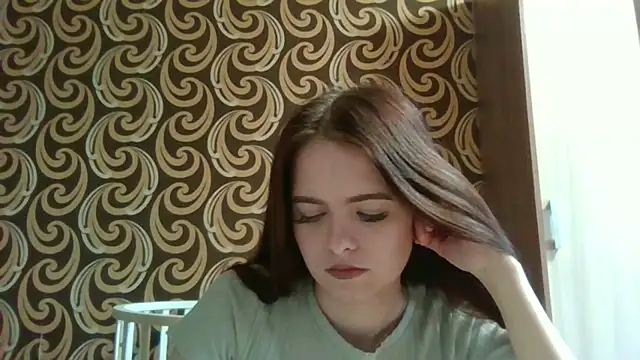 KikiAmino online show from May 25, 2026, 5:07 am