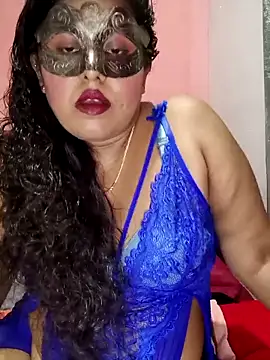Snapshot of Maskedcurves chatting on April 23, 2026, 5:58 am Maskedcurves online show from April 23, 2026, 5:58 am