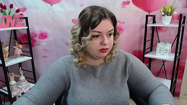 Snapshot of AdelinaMaster chatting on April 22, 2026, 4:58 pm AdelinaMaster online show from April 22, 2026, 4:58 pm