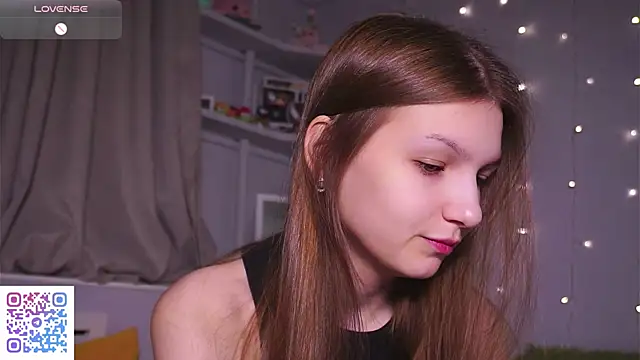 OpsieBoobsie online show from April 10, 2026, 3:46 am