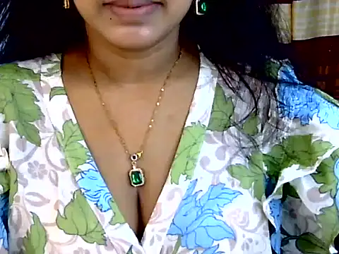 Noor Zarin online show from April 13, 2026, 5:17 pm