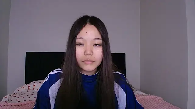 sayanim0 online show from April 25, 2026, 1:36 pm