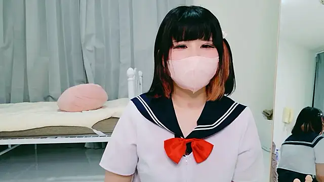 RAIMU CHAN online show from April 5, 2026, 2:46 pm