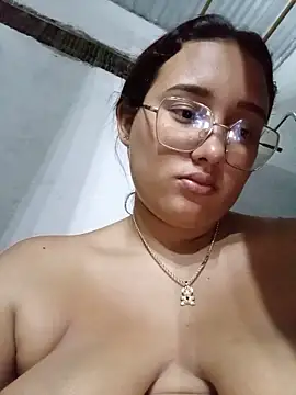 naughty girl hot  online show from June 3, 2026, 3:07 am