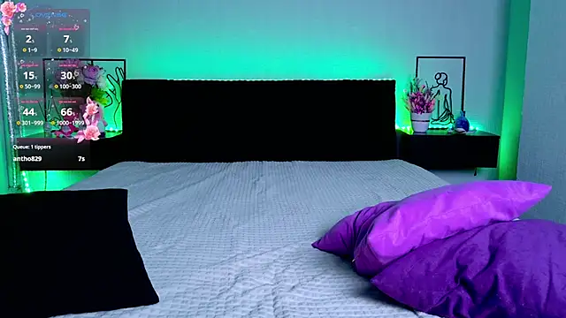 Girl Next Door 18 online show from April 16, 2026, 9:39 pm