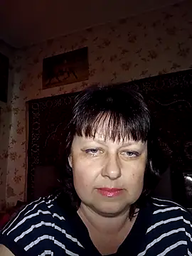 AuroKaria online show from April 12, 2026, 2:09 pm