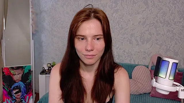 Snapshot of CleoBloom_ chatting on July 19, 2026, 3:04 am CleoBloom online show from July 19, 2026, 3:04 am
