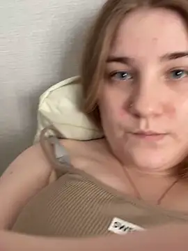 Flowers454 online show from April 18, 2026, 1:46 pm