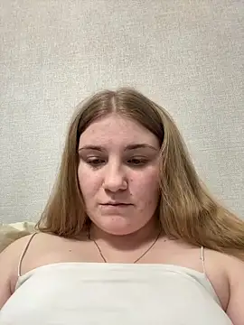 Flowers454 online show from April 14, 2026, 7:08 pm