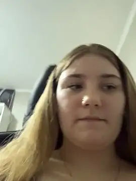 Flowers454 online show from April 10, 2026, 1:01 am