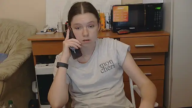Snapshot of JessicaHolland1 chatting on July 14, 2026, 5:41 pm JessicaHolland1 online show from July 14, 2026, 5:41 pm