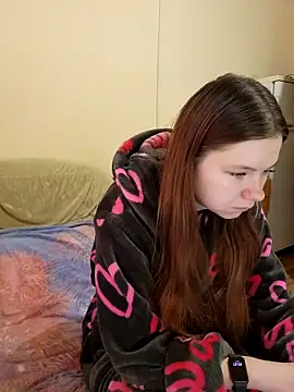 JessicaHolland1 online show from April 15, 2026, 6:08 am