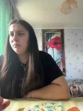 Mary Lia online show from April 30, 2026, 10:00 am