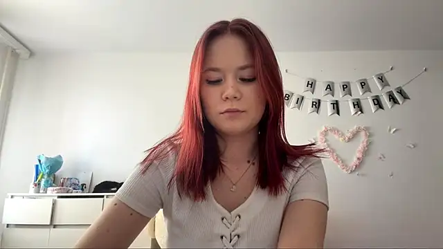 BernieceFender online show from April 18, 2026, 10:50 am