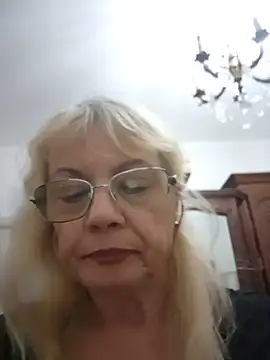 Snapshot of MatureElegantWidow chatting on June 24, 2026, 9:23 pm MatureElegantWidow online show from June 24, 2026, 9:23 pm