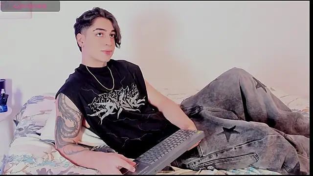 Snapshot of Thiago_angel chatting on May 31, 2026, 3:12 am Thiago angel online show from May 31, 2026, 3:12 am
