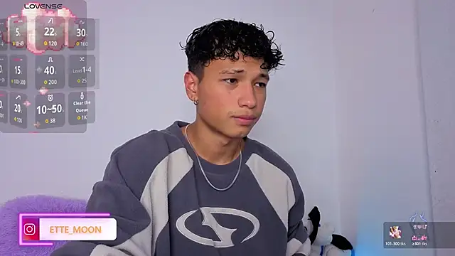 ETTE MOON online show from April 16, 2026, 5:08 am