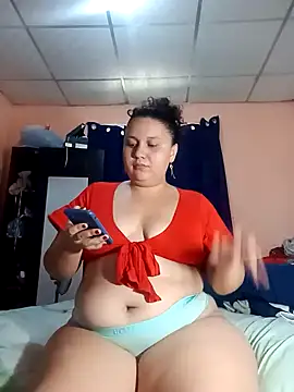 Marialae2735 online show from April 13, 2026, 6:12 pm