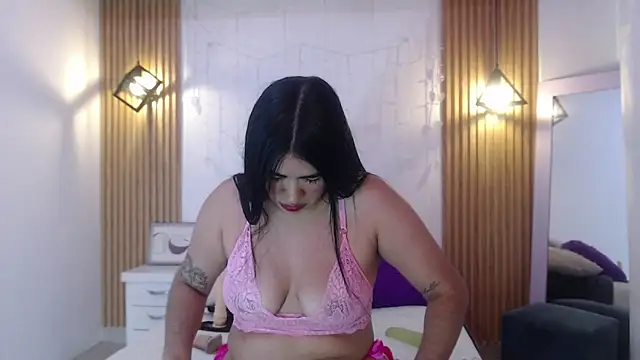 giselslut   online show from May 26, 2026, 2:42 am