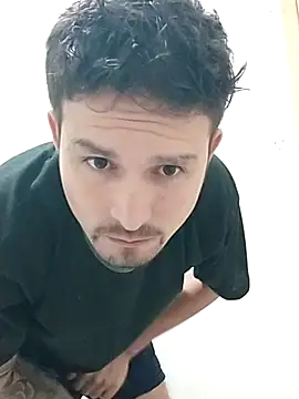 Joelcio19cm online show from April 18, 2026, 1:52 am