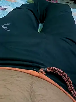 rajsinghfucking online show from April 16, 2026, 4:30 pm