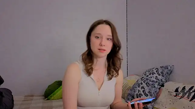 hunny ines online show from May 14, 2026, 5:43 pm
