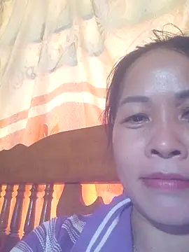 -Luni- online show from June 18, 2026, 2:43 am