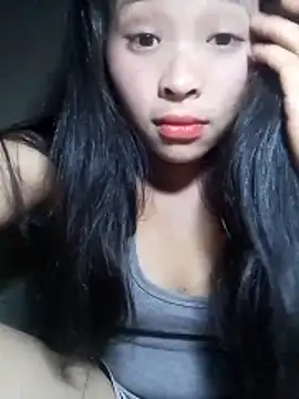 Liss-mimi online show from April 16, 2026, 2:51 pm