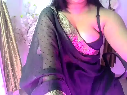 Rani 015 online show from April 5, 2026, 7:31 pm