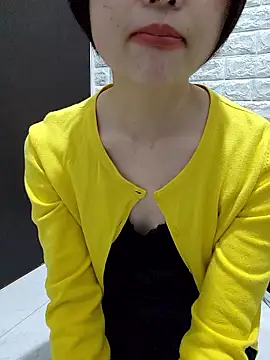 xx Honoka xx online show from April 17, 2026, 3:48 pm