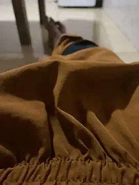 casalcapixaba28 online show from April 16, 2026, 10:23 pm