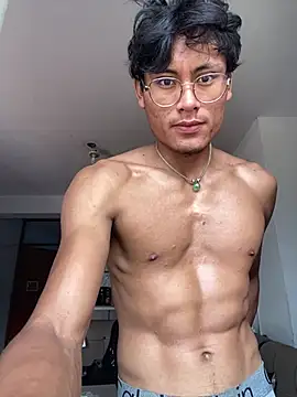 cachero0224 online show from April 12, 2026, 2:42 pm