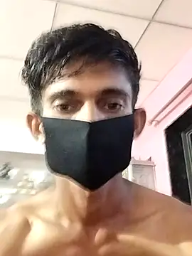 Snapshot of power_houseboy chatting on April 13, 2026, 5:50 pm power houseboy online show from April 13, 2026, 5:50 pm