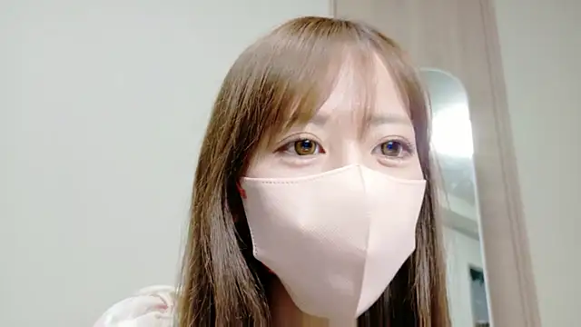Snapshot of miraichan_v chatting on April 14, 2026, 9:58 am miraichan v online show from April 14, 2026, 9:58 am
