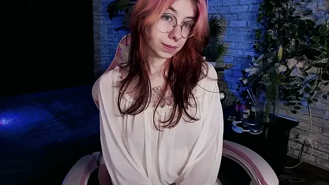 Snapshot of Alice_Nyx chatting on June 29, 2026, 8:41 pm Alice Nyx online show from June 29, 2026, 8:41 pm
