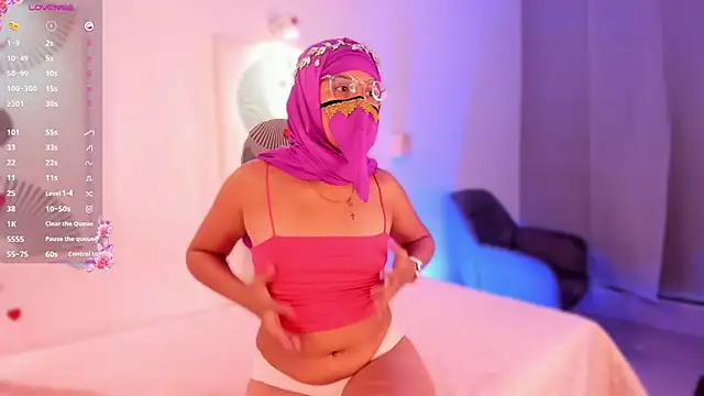 LaylaTemptMe online show from April 11, 2026, 9:24 am