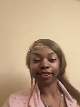 MimiMocha online show from April 11, 2026, 5:04 am