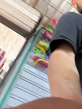 Snapshot of big_bearman chatting on June 28, 2026, 4:57 pm big bearman online show from June 28, 2026, 4:57 pm