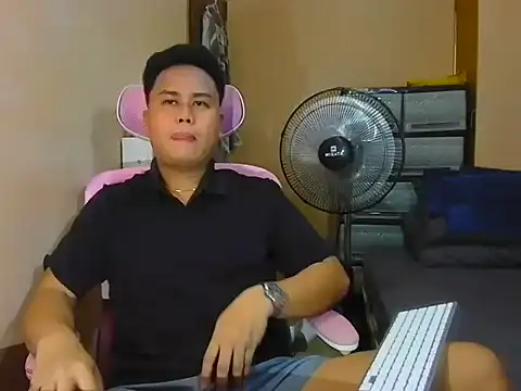 tipsy butter online show from May 11, 2026, 6:26 am