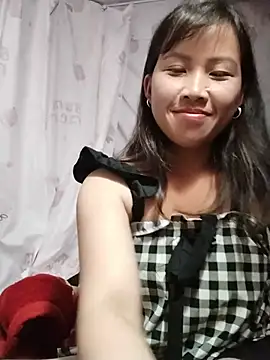 Snapshot of Yo-must chatting on May 29, 2026, 8:26 pm Yo-must online show from May 29, 2026, 8:26 pm