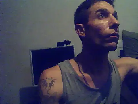 Snapshot of Morenazoojazos38 chatting on June 8, 2026, 3:40 am Morenazoojazos38 online show from June 8, 2026, 3:40 am