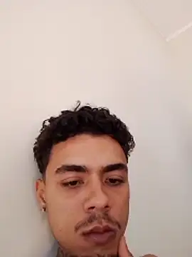 jhonylock online show from April 4, 2026, 12:01 pm